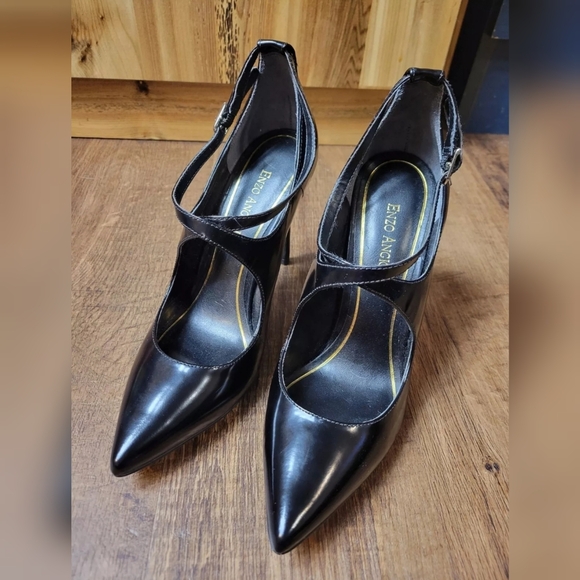 Enzo Angiolini cross strap pointy toe pumps - Picture 3 of 9